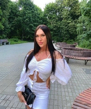 Алина