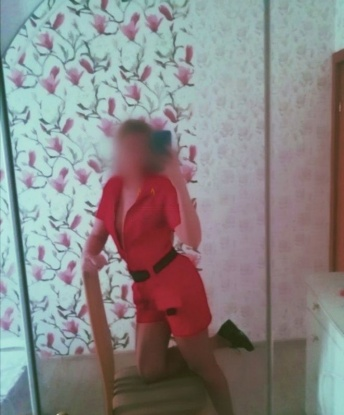 У меня есть юбки, которые не только выглядят сексуально, но и чувствуются на коже 🌷 С радостью предложу тебе массу услуг, начиная от классического секса до анала и глубокого минета. Знаю множество эротических поз, чтобы наше свидание было запоминающимся 🌷 Мои клиенты регулярно оставляют положительные отзывы о моем профессионализме и нежности. Ты можешь посмотреть на мои фото, чтобы убедиться, насколько сексуальна и соблазнительна я 🌷 Жду тебя в Москве, чтобы воплотить все наши эротические фантазии в реальность 😘 Инна